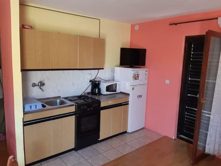 Apartmani Katica Vir Zewnętrze zdjęcie